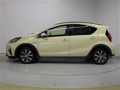 アクア クロスオーバー