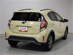 アクア クロスオーバー