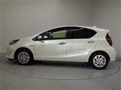 アクア S スタイルブラック