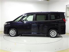 ノア ハイブリッド Z