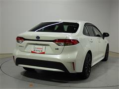 カローラ ハイブリッド S