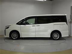 ヴォクシー HV ZS キラメキ3