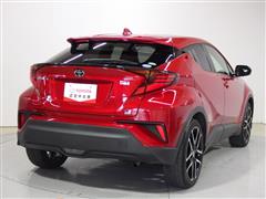 C-HR S GRスポーツ