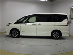 セレナ ハイウェイスター