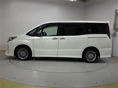 ノア ハイブリッド SI WXB3