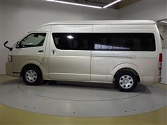 ハイエースW グランドキャビン