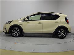 アクア クロスオーバー