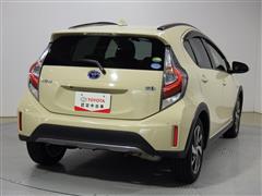 アクア クロスオーバー