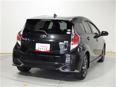 アクア G GRスポーツ