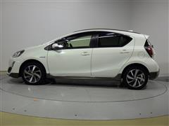 アクア X-アーバン