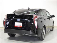 プリウス A ツーリングセレクション