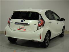 アクア S スタイルブラック