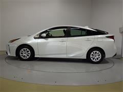 プリウス S セーフティプラス2