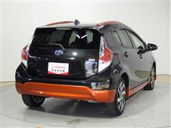 アクア X-アーバン