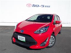 トヨタ　アクア G