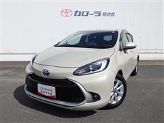 トヨタ　アクア Z