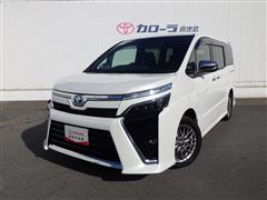 トヨタ ヴォクシー HEV ZS キラメキ3