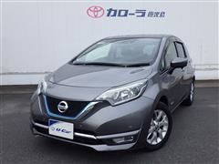 日産　ノート E-パワー メダリスト
