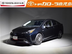 プリウス S