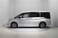 ステップワゴン スパーダ