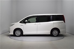 ノア ハイブリッド G