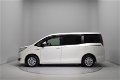 ノア ハイブリッド G