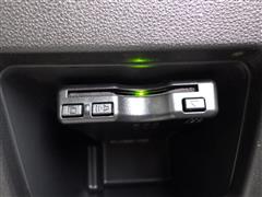 ムーヴキャンバス GMUリミSA3