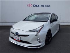 トヨタ プリウスSセーフティプラスツートーン