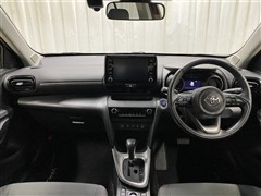 ヤリスクロス G