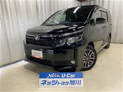 トヨタ ヴォクシー X