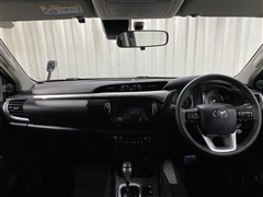 ハイラックス Z