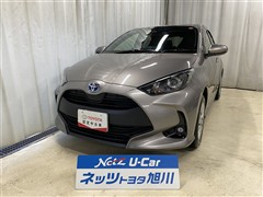 ヤリス ハイブリッド X