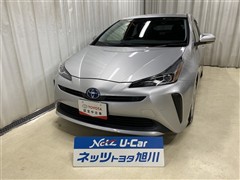 トヨタ プリウス S