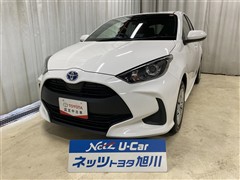 ヤリス ハイブリッド X
