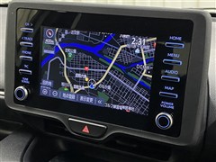 ヤリス ハイブリッド X