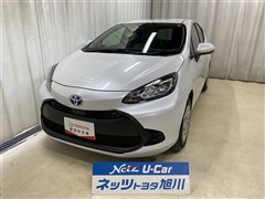 トヨタ アクア X