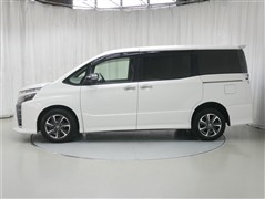 ヴォクシー ZS キラメキ3 4WD