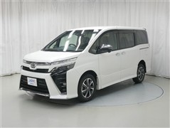 トヨタ ヴォクシー ZS キラメキ3 4WD