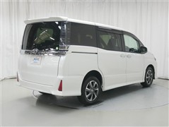 ヴォクシー ZS キラメキ3 4WD