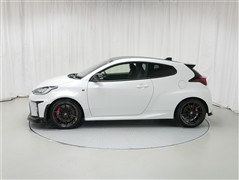 GRヤリス RZ ハイパフォ-マンス