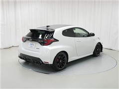 GRヤリス RZ ハイパフォ-マンス