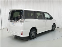 ヴォクシー ZS キラメキ3