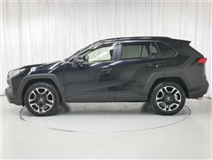 RAV4 アドベンチャー 4WD