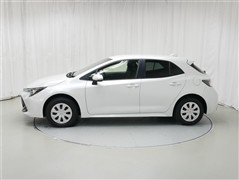 カローラスポーツ G X