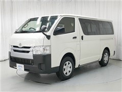 トヨタ　レジアスエースバン DX 4WD