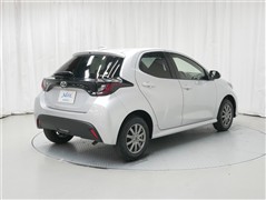 ヤリス X 4WD