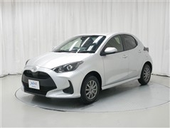 トヨタ ヤリス X 4WD