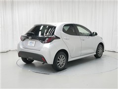ヤリス X 4WD
