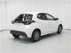 ヤリス X 4WD