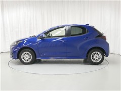 ヤリス X 4WD